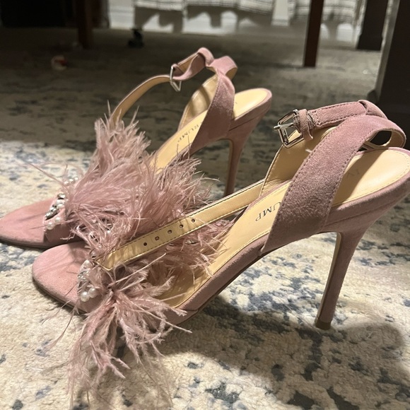 IVANKA TRUMP 9M HEELS W FUR - Picture 2 of 6